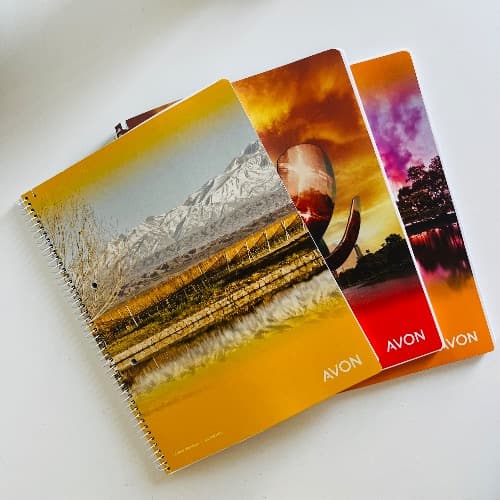 Cuaderno Avon A4 - Cuadriculado